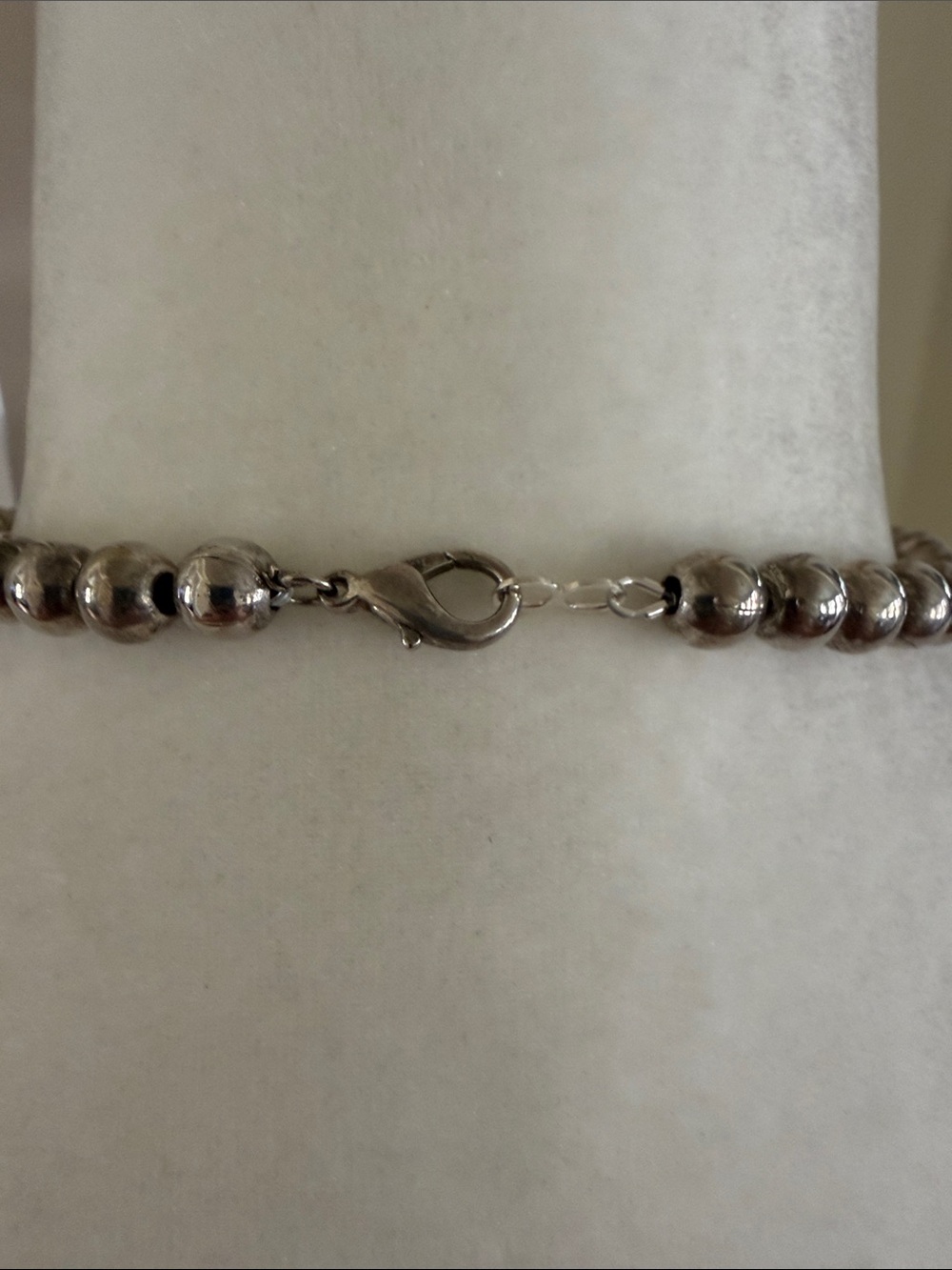 VINTAGE ANTIQUE SILVER BALL BEAD CHOKER NECKLACE Aged Silver Metal Strand - Picture 4 of 4